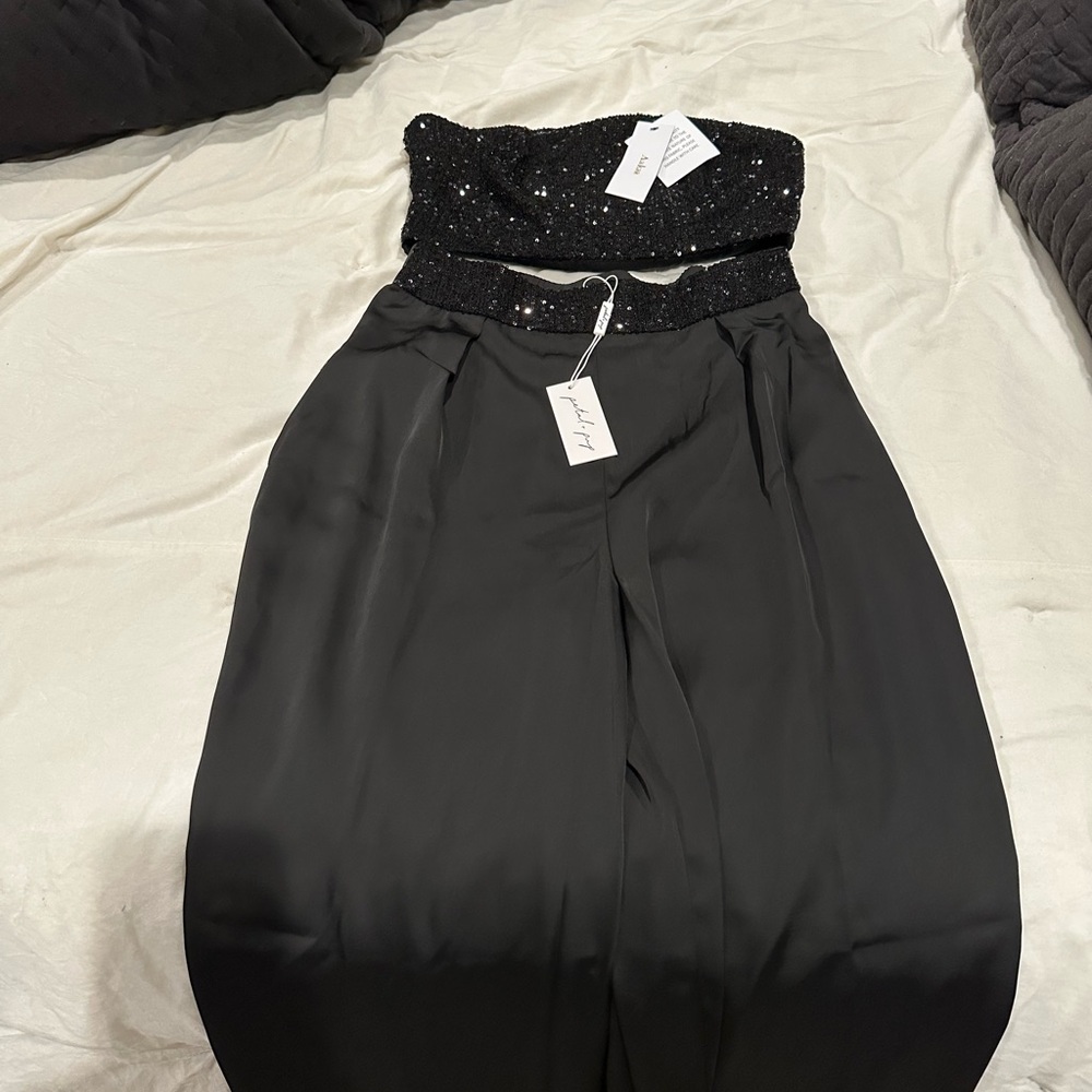 Aakaa Black Sequin Strapless Ensemble